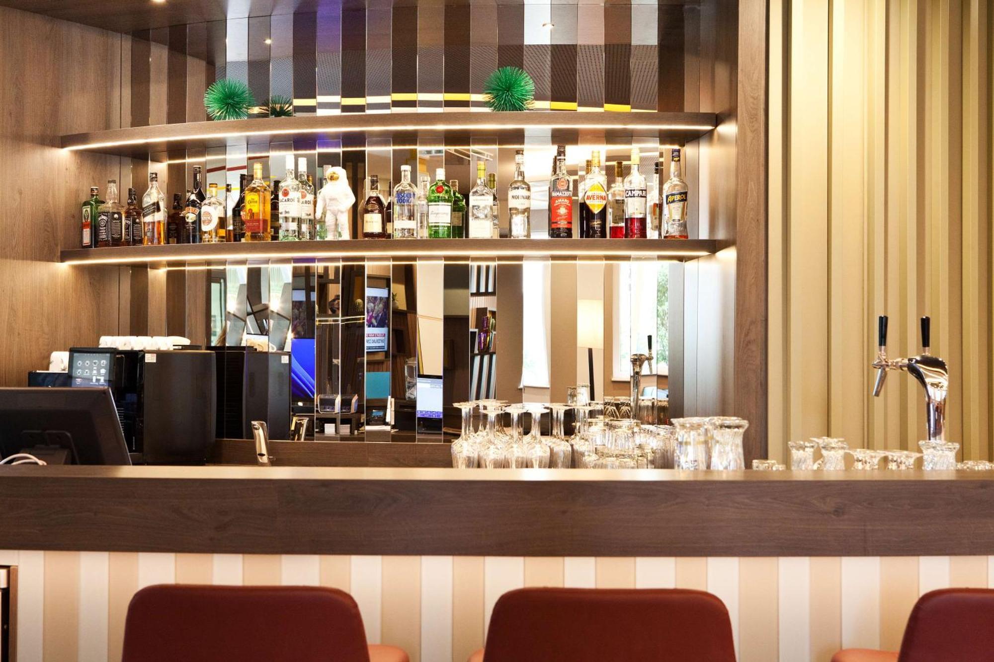 Hampton By Hilton Regensburg Hotel Exterior photo