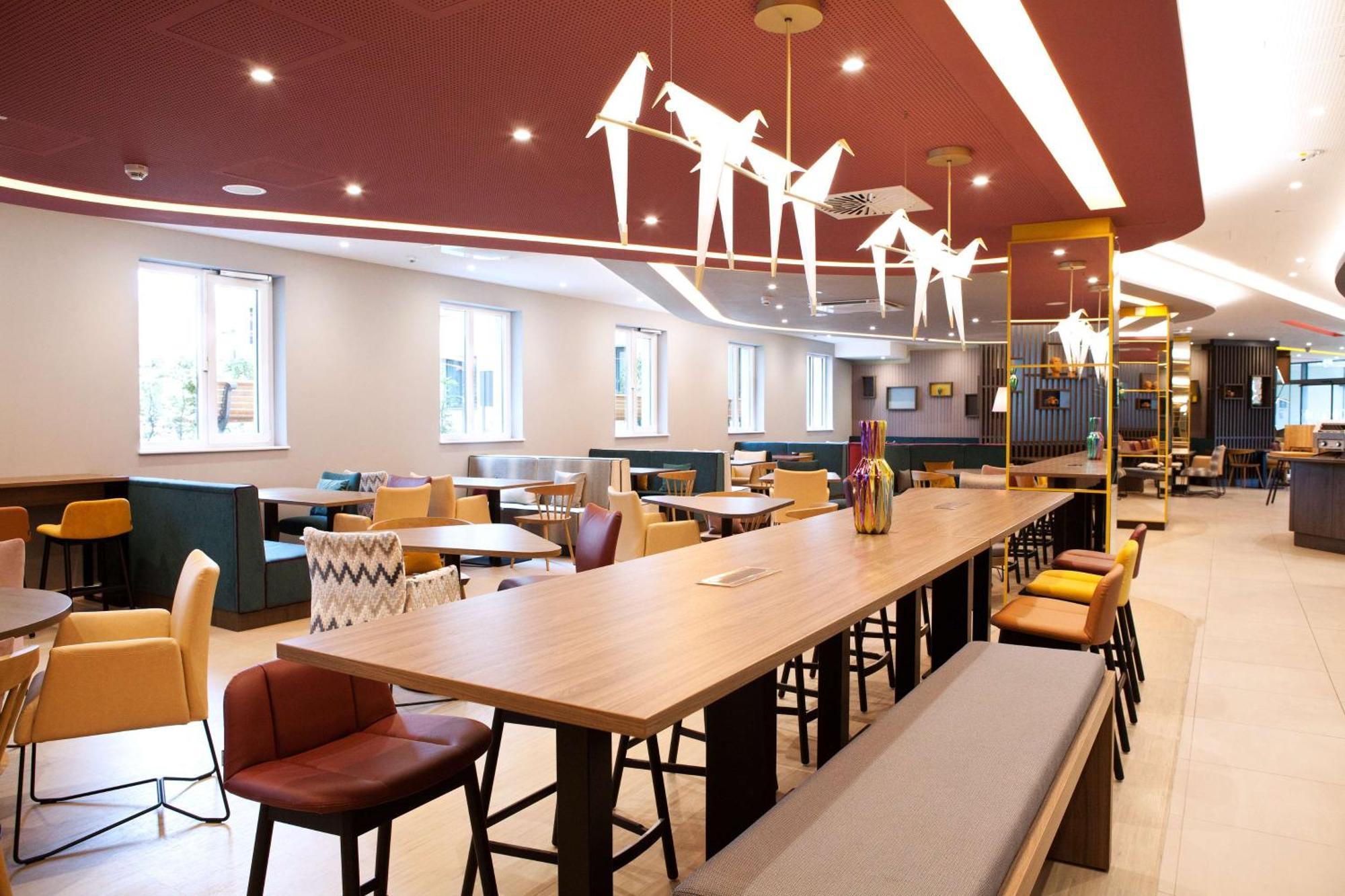 Hampton By Hilton Regensburg Hotel Exterior photo
