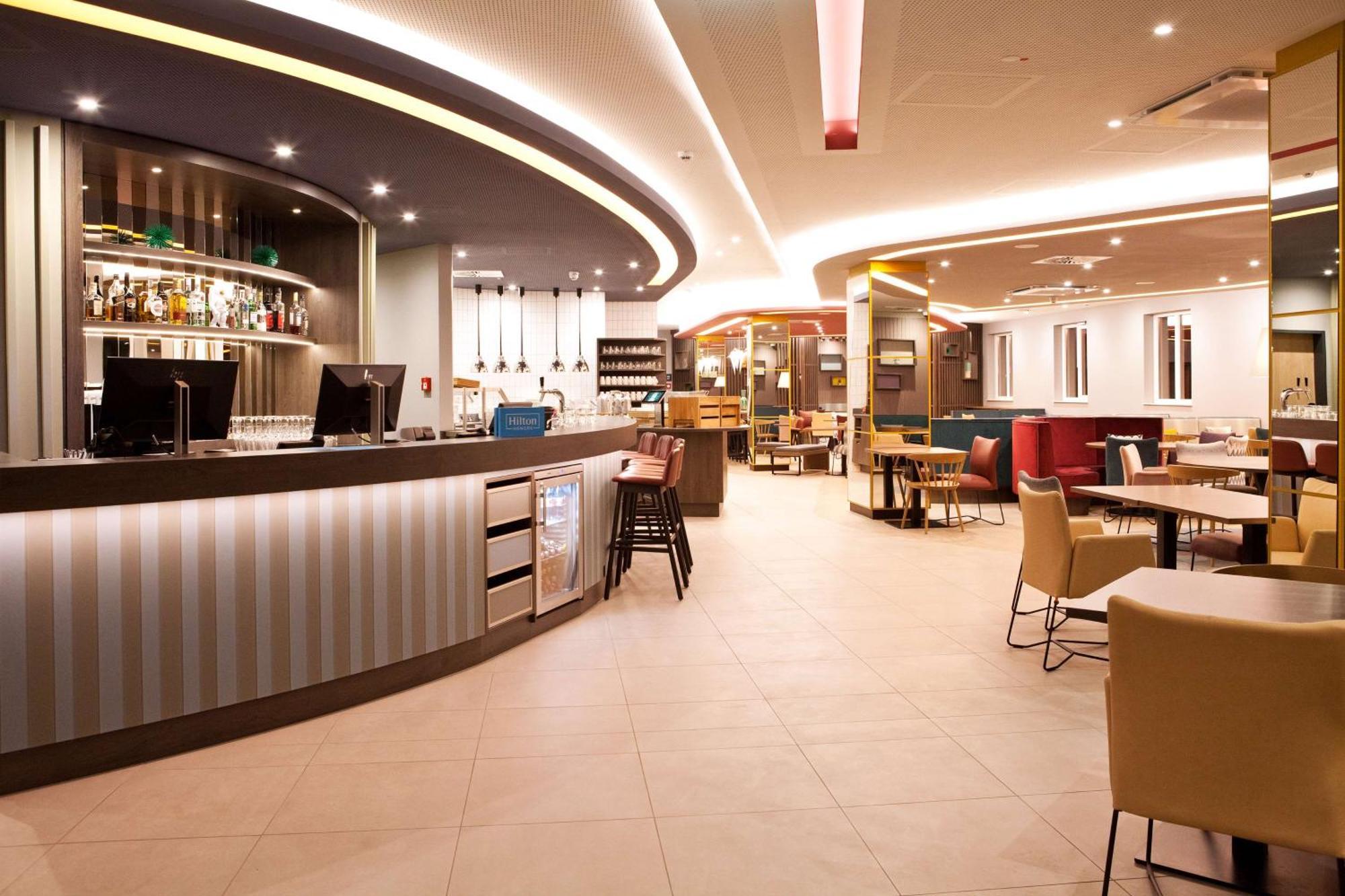 Hampton By Hilton Regensburg Hotel Exterior photo